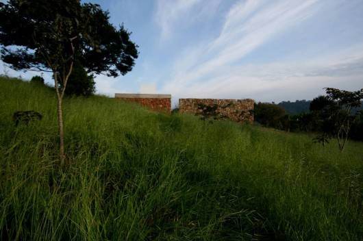 Casa em Joanópolis / Una Arquitetos