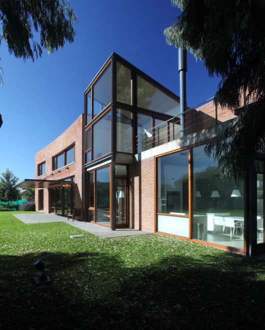 Casa em San Jorge / David Mutal Arquitectos (2) © Gustavo Sosa Pinilla