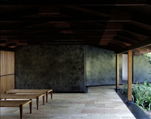 Casa Tara / Studio Mumbai (12)