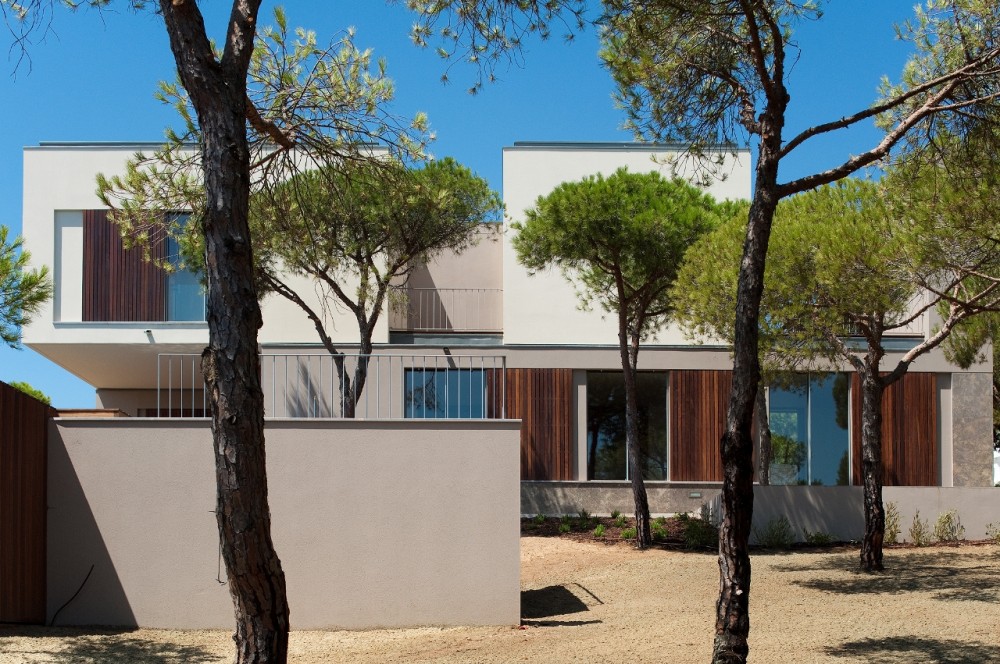 Casa na Praia Verde / Nelson Resende Arquitecto Casa na Praia Verde / Nelson Resende Arquitecto