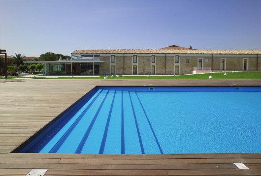 Vila Carlotta / Architrend Architecture (8)