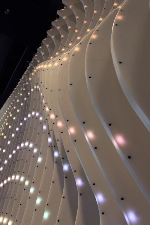 Dynamic Performance of Nature / EB Office