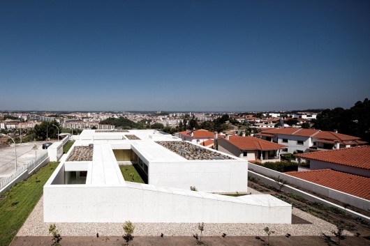 Casa em Leiria / ARX (16)