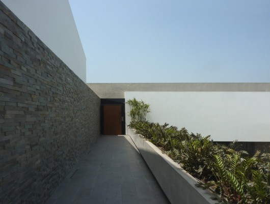 Casa F / Barclay & Crousse (8)