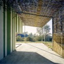 Casa en Gaüses / Bach Arquitectes (3) © Jordi Bernadó