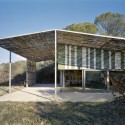 Casa en Gaüses / Bach Arquitectes (8) © Jordi Bernadó