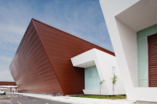 Serramar Parque Shopping / Aflalo & Gasperini Arquitetos (10)