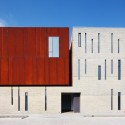 Edifício Administrativo da Companhia de Gás em Jiading / Atelier Deshaus (3) © Shu He
