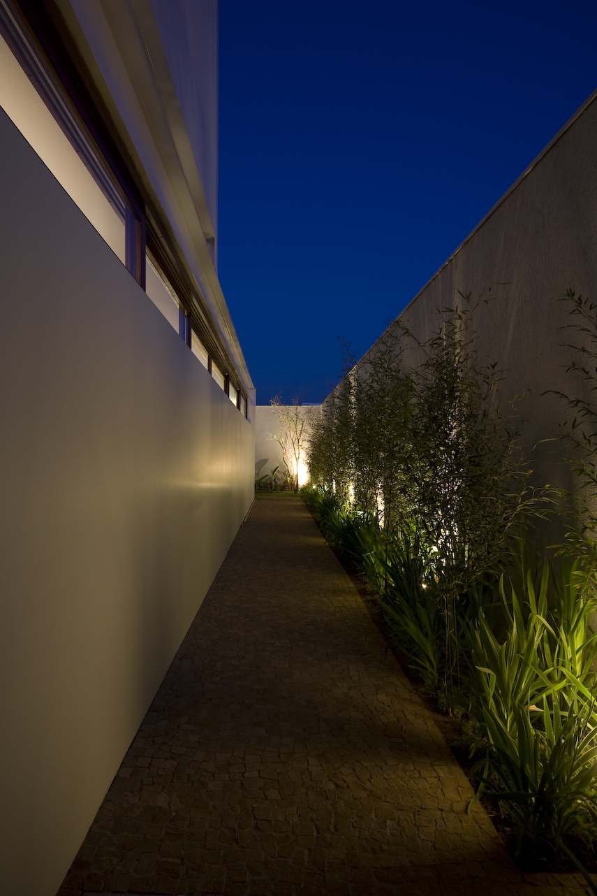 Casa G16 / Mira Arquitetos