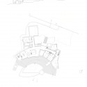 Casa Colunata / Mario Martins Atelier (27) Corte / Planta