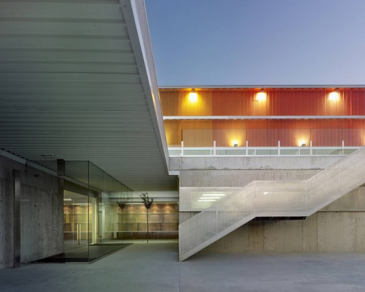 Centro esportivo Arteixo / Jose Ramon Garitaonaindia de Vera (4)