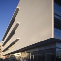 Centro Cívico do Pragal e Almada Business Hotel / NLA - Nuno Leónida Arquitectos (17) © José Manuel