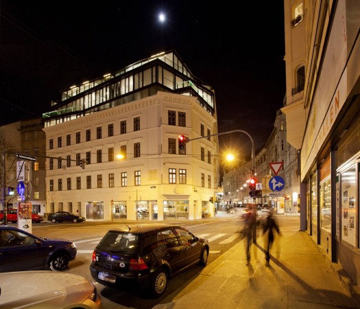 Renovação e Ampliação: Margaretenstrase 9 / Josef Weichenberger Architects (14)