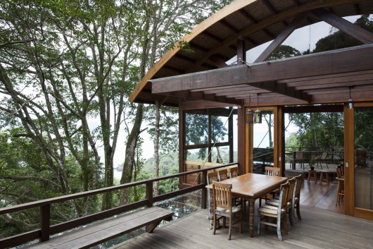 Casa na Praia do Felix / Vidal & Sant’Anna (7)
