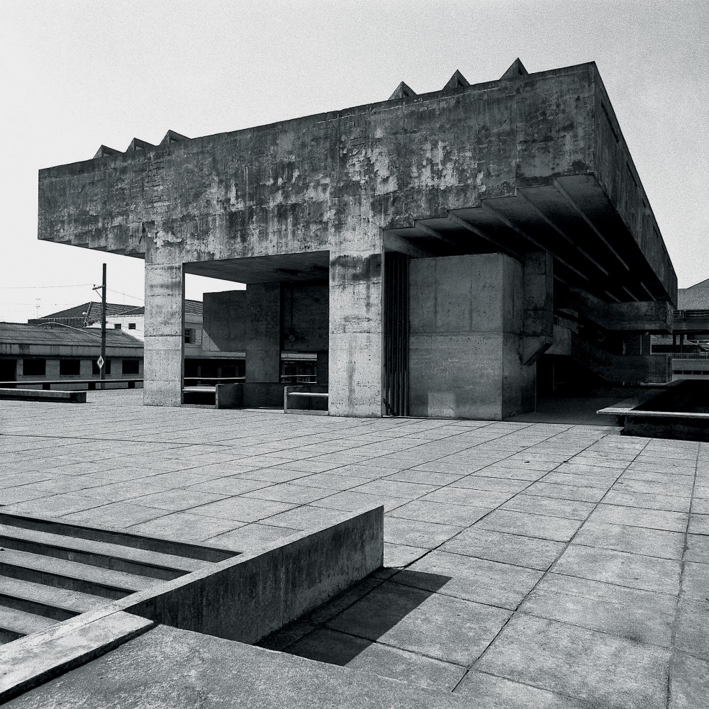 Clássicos da Arquitetura: Escola Técnica de Comércio / Decio Tozzi