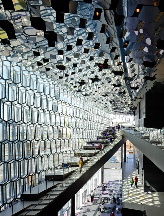 Harpa Concert Hall, Reykjavik, Islândia - Olafur Eliasson & Henning Larsen Architects © Pedro Kok