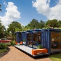 Container Guest House / Poteet Architects (24) © Chris Cooper