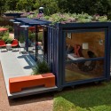 Container Guest House / Poteet Architects (21) © Chris Cooper