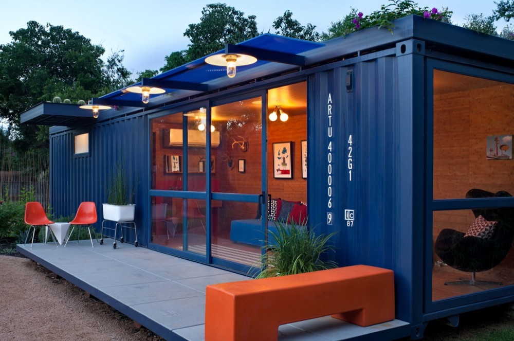 Container Guest House / Poteet Architects