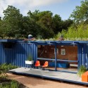 Container Guest House / Poteet Architects (6) © Chris Cooper