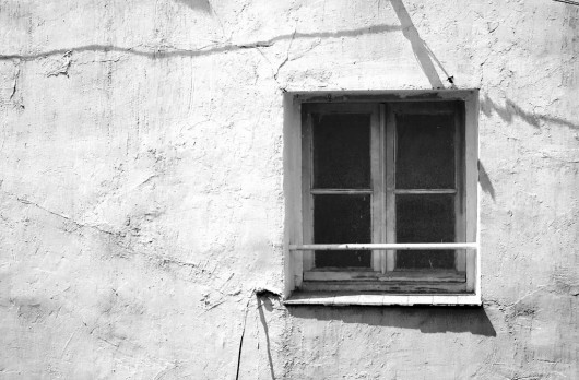 Poesia e Arquitetura: Não vive já ninguém... / César Vallejo © flickr joseatorralba
