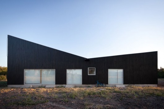 Casa Santa Julia / Emilio Marin Arquitectos (5)