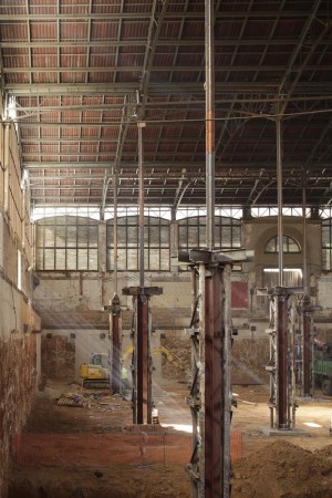 Em Construção: Continuam as Obras do Mercat del Ninot em Barcelona (5)