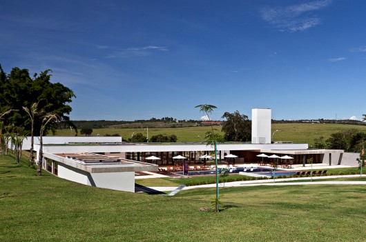 Clube Alphaville Brasília / DOMO Arquitetos (15)