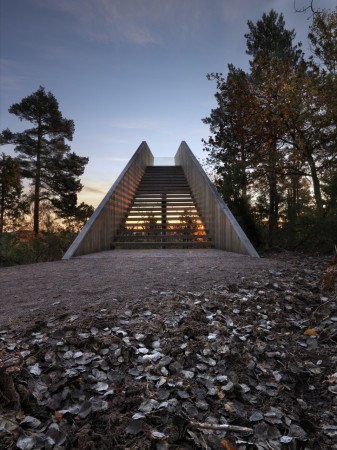 Escada da Floresta em Stokke / Saunders Architecture (3)