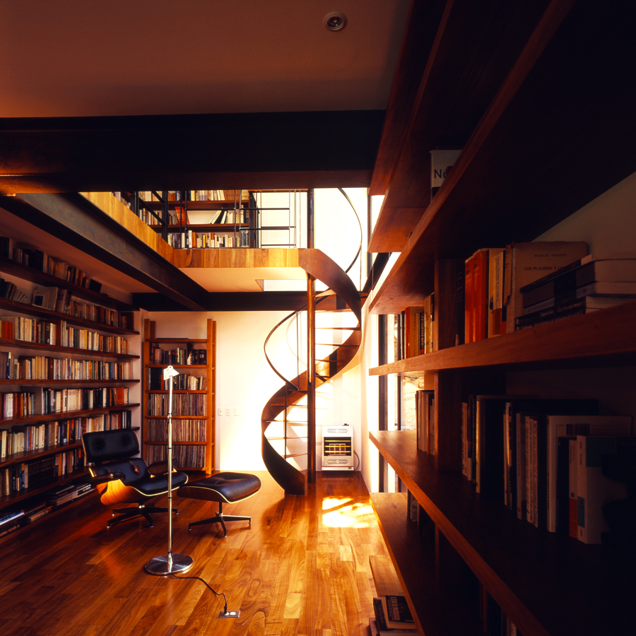 Casa Aquino / Augusto Fernández Mas (K+A Diseño)