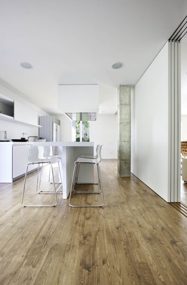 Reforma interior de uma habitação em Barcelona / Marià Castelló Martínez