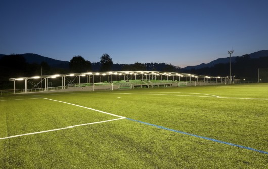 Campo de Futebol Sopuerta / JAAM sociedad de arquitectura (11)