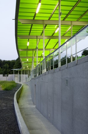 Campo de Futebol Sopuerta / JAAM sociedad de arquitectura (7)