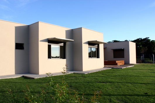 Casa em Caconde / Hiperstudio (6)