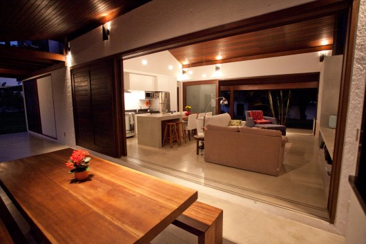 Casa no Rio Vermelho / Mauri Gomes (13)