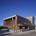 Teatro Vícar / Gabriel Verd Arquitectos (1) © Roland Halbe