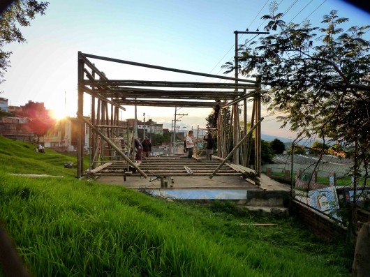 Cenografia e Arquitetura: ‘Bottom Up’ Intervenção Pública / eme3 (6)