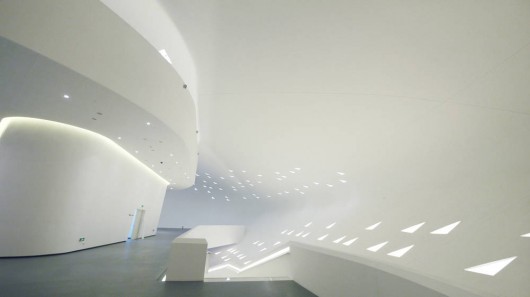 Museu de Design Oct / Studio Pei-Zhu (10)
