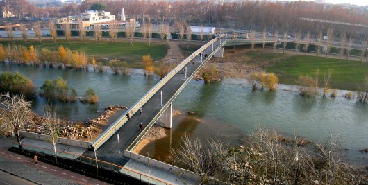 Passarela para pedestres sobre o rio Segre, Lleida / Ravetllat Ribas Arquitectos (10)