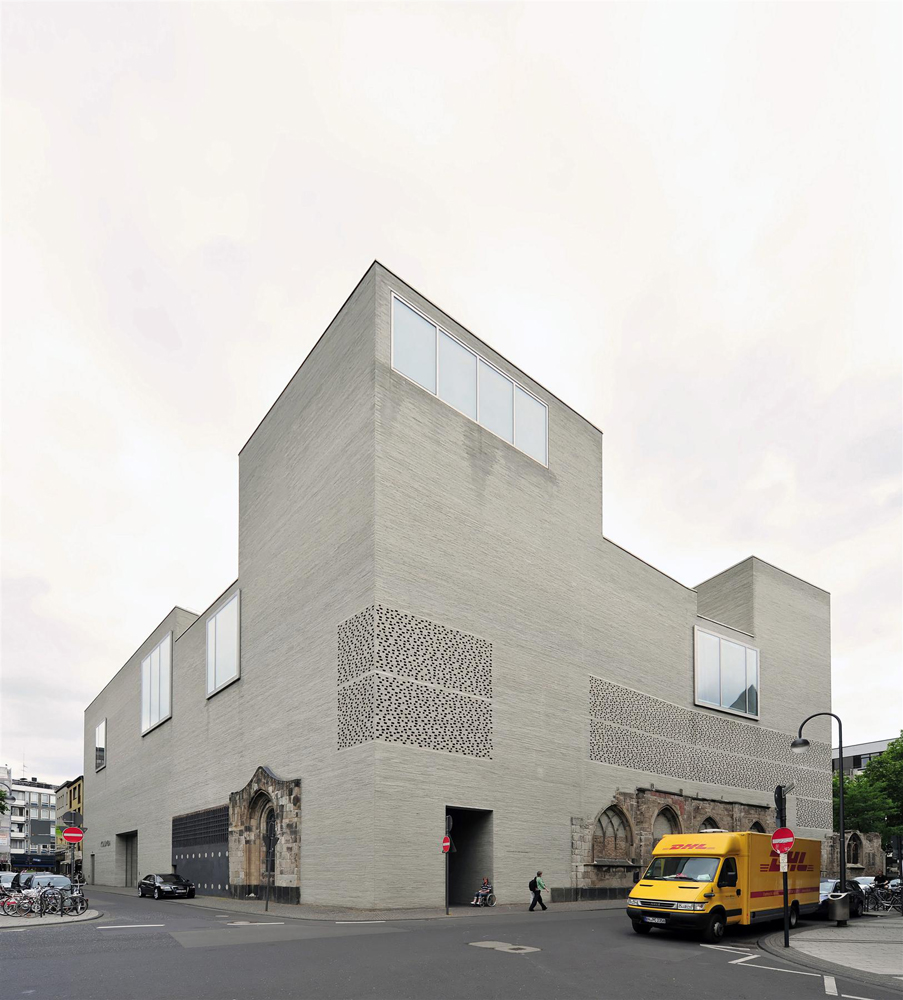 Museu Kolumba / Peter Zumthor