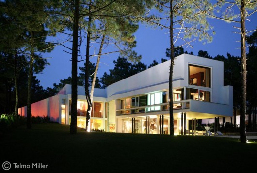 Casa II em Aroeira / ARX Portugal (11)