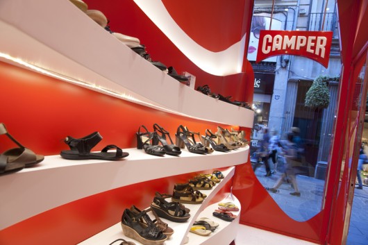 Loja Camper em Granada / A-cero (17)