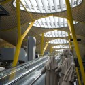 Fotografia e Arquitetura: Duccio Malagamba (9) Terminal 4, Aeroporto de Barajas, Madri / Richard Rogers & Estudio Lamela © Duccio Malagamba