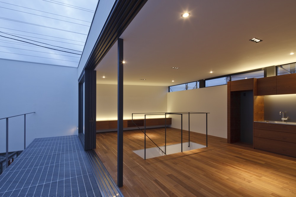 RING / APOLLO Architects & Associates