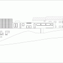 Centro de saúde e Casa de Repouso / IPOSTUDIO Architects (18) Fachada 1