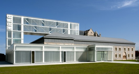 Centro Artístico Krea / Roberto Ercilla Arquitectura (14)