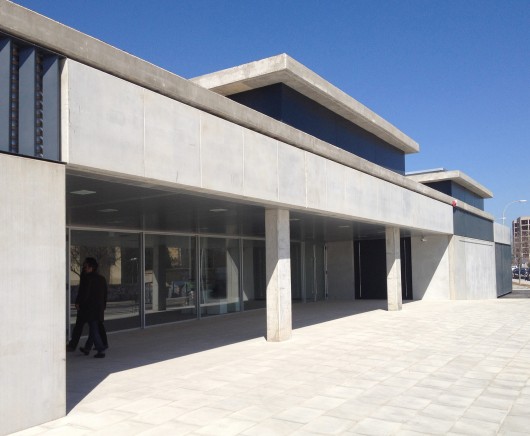 Centro de convivência e residência para idosos / + MMASS ARQUITECTURA (5)