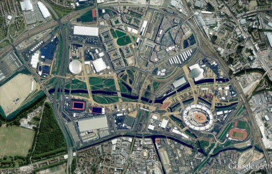 Parque e Vila Olimpíca no Google Earth e Maps (click para ver a imagem em tamanho real)