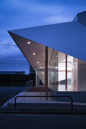 Clínica Majima / D.I.G Architects (5)