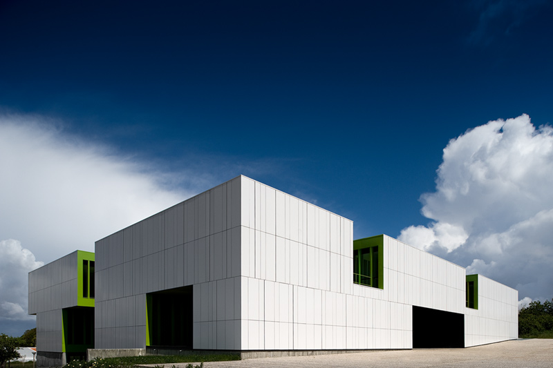 Madan Park Building / PPST Arquitectura Madan Park Building / PPST Arquitectura